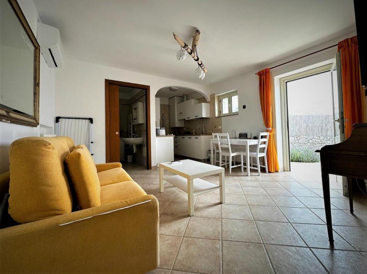 Maison Dei Trulli Lägenhet Locorotondo Exteriör bild