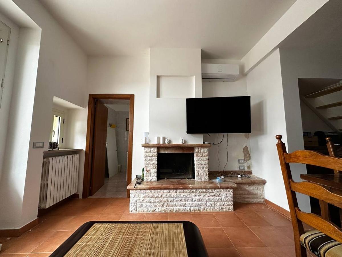 Maison Dei Trulli Lägenhet Locorotondo Exteriör bild