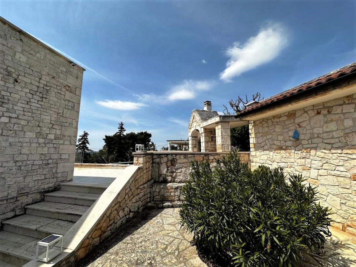 Maison Dei Trulli Lägenhet Locorotondo Exteriör bild