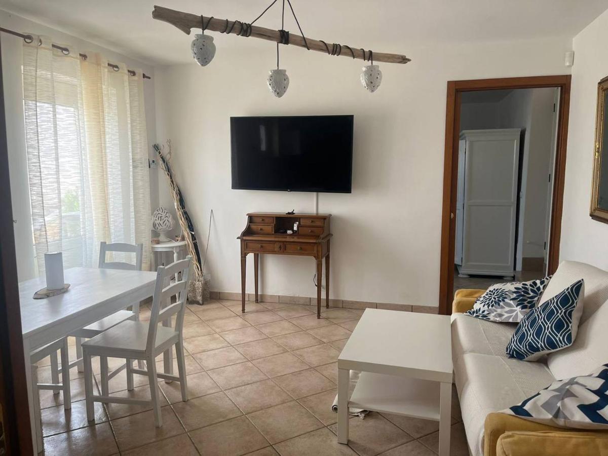 Maison Dei Trulli Lägenhet Locorotondo Exteriör bild